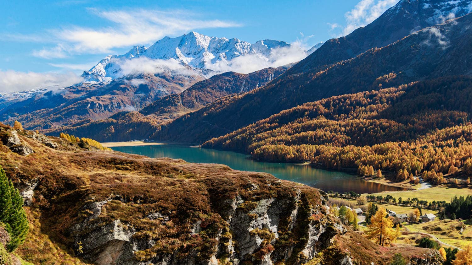 Light, space, lakes – Engadin